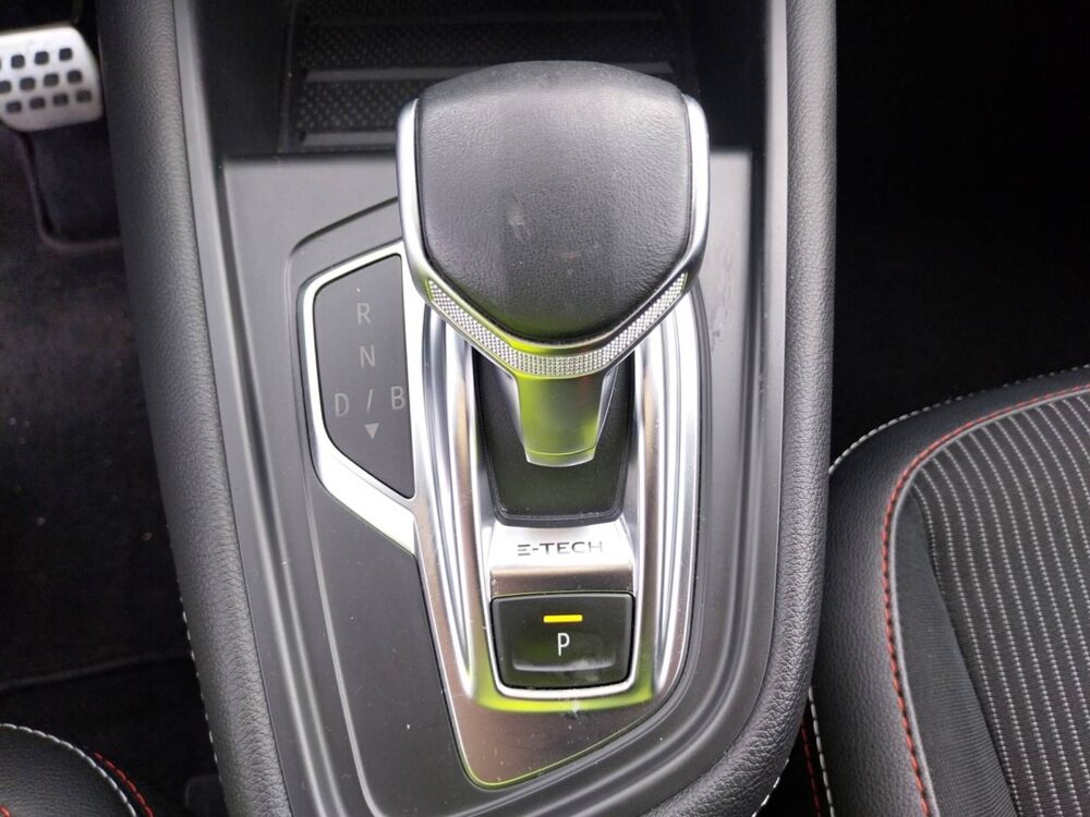 Captur E-Tech Plug-in 160 - 21B 2021 occasion 14200 H&eacute;rouville-Saint-Clair