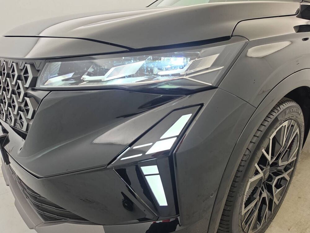 Espace full hybrid E-Tech 200 ch 7pl 2026 occasion 50000 Saint-L&ocirc;