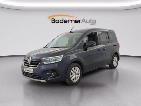Car - Bus Car - Bus 2023 occasion Vannes 56000