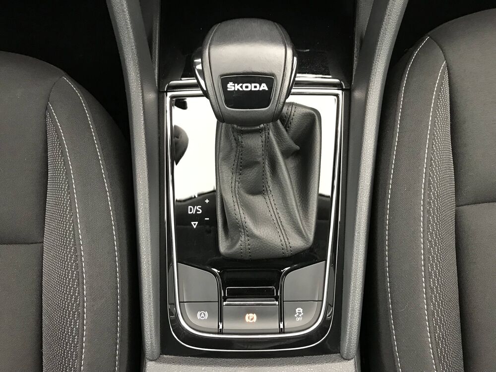 Karoq 2.0 TDI 116 ch SCR DSG7 2024 occasion 25000 Besan&ccedil;on