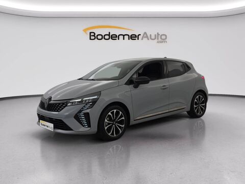 Annonce voiture Renault Clio 18390 €