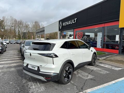 Symbioz E-Tech full hybrid 145 2025 occasion 56400 Auray