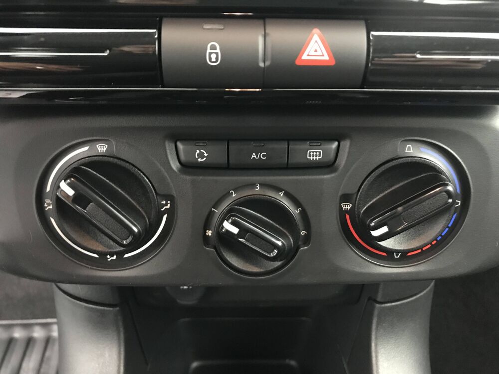 C3 PureTech 83 ch BVM5 2024 occasion 25000 Besan&ccedil;on