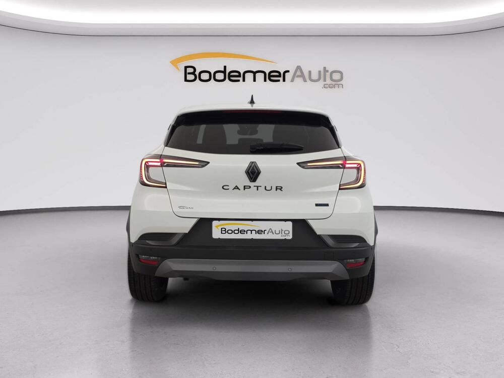 Captur E-Tech full hybrid 145 ch 2025 occasion 29000 Quimper