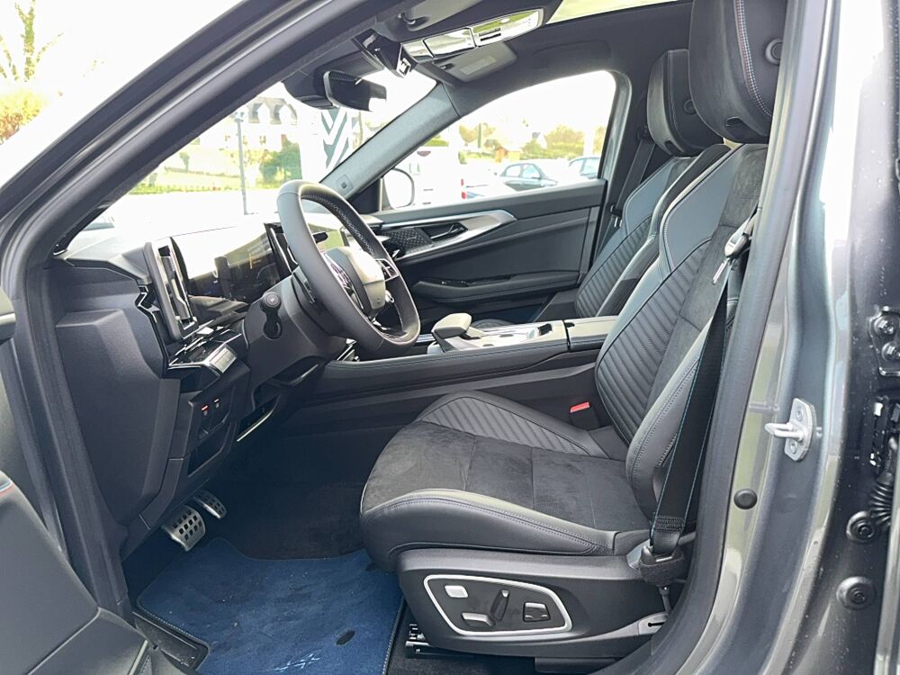 Rafale E-Tech full hybrid 200 ch 2025 occasion 29900 Concarneau