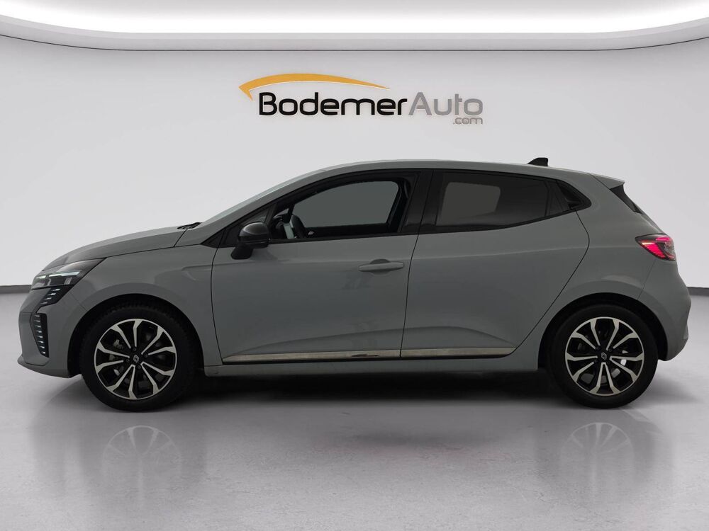 Clio E-Tech full hybrid 145 2023 occasion 22600 Loud&eacute;ac