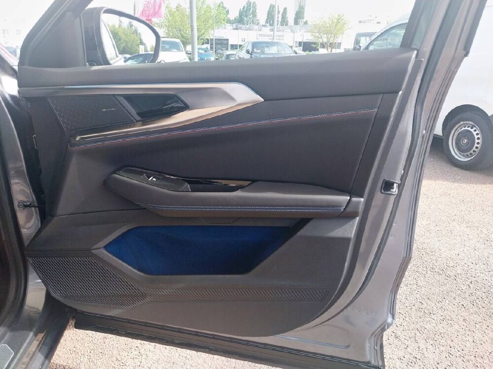 Rafale E-Tech full hybrid 200 ch 2025 occasion 14200 H&eacute;rouville-Saint-Clair