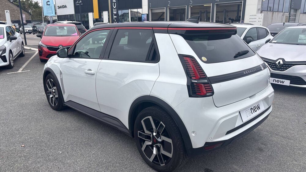 R5 Renault 5 E-Tech Electrique 120 ch autonomie urbaine 2025 occasion 56000 Vannes