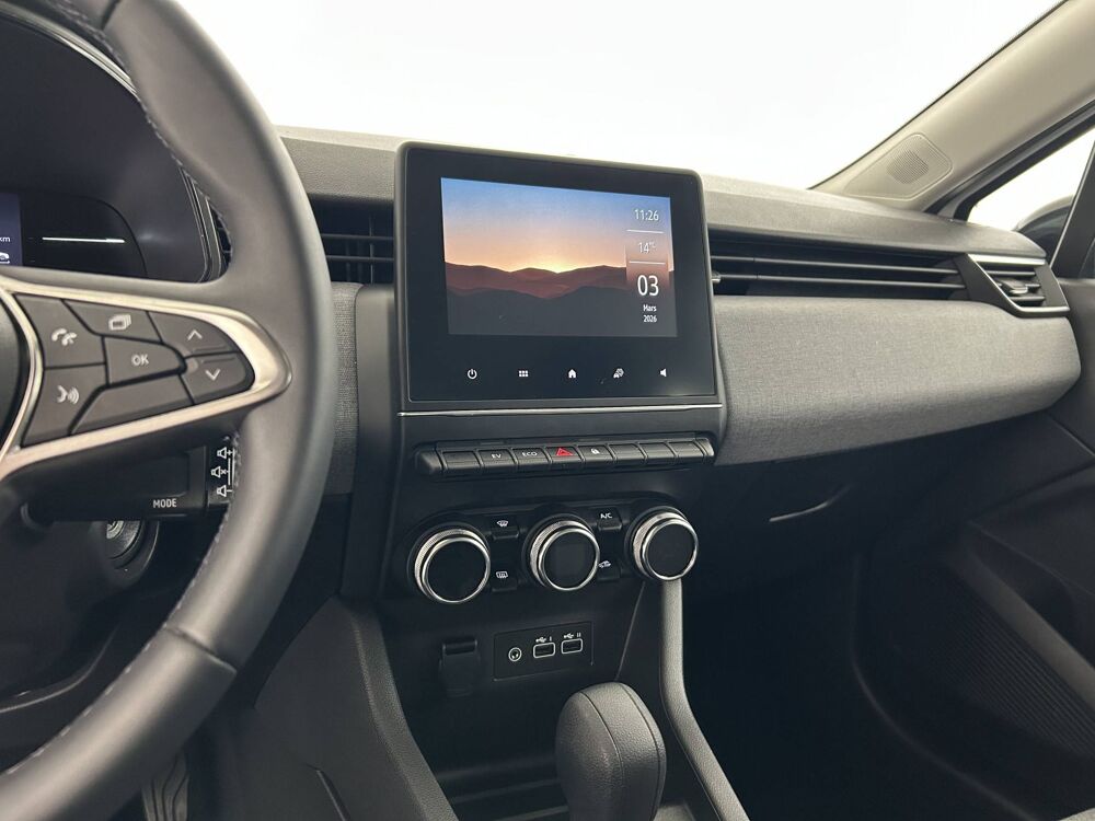 Clio E-Tech full hybrid 145 ch GSR2 2025 occasion 56000 Vannes