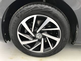 Golf Sportsvan 1.6 TDI 115 BMT FAP DSG7 2019 occasion 25000 Besan&ccedil;on