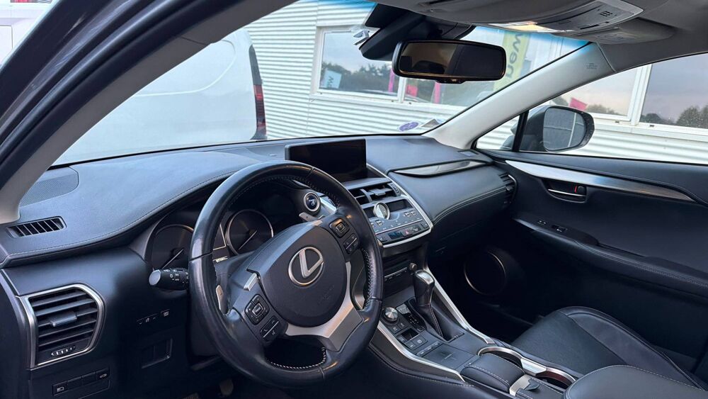 NX 300h 4WD 2019 occasion 22200 Guingamp