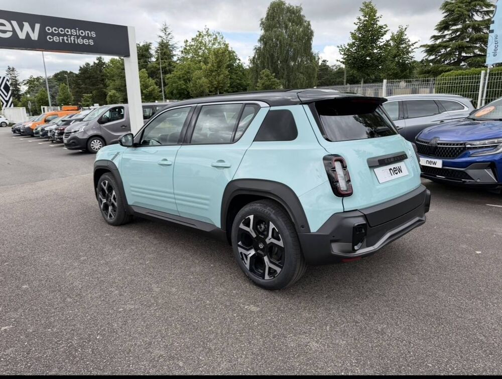 R4 Renault 4 E-Tech Electrique 150 ch autonomie confort 2026 occasion 56800 Plo&euml;rmel