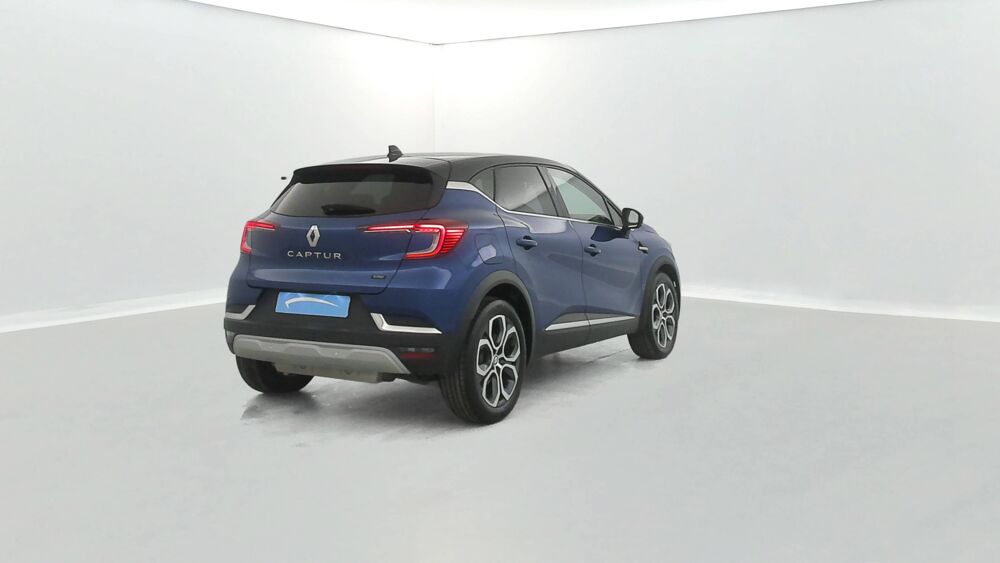 Captur E-Tech hybride rechargeable 160 2023 occasion 56850 Caudan