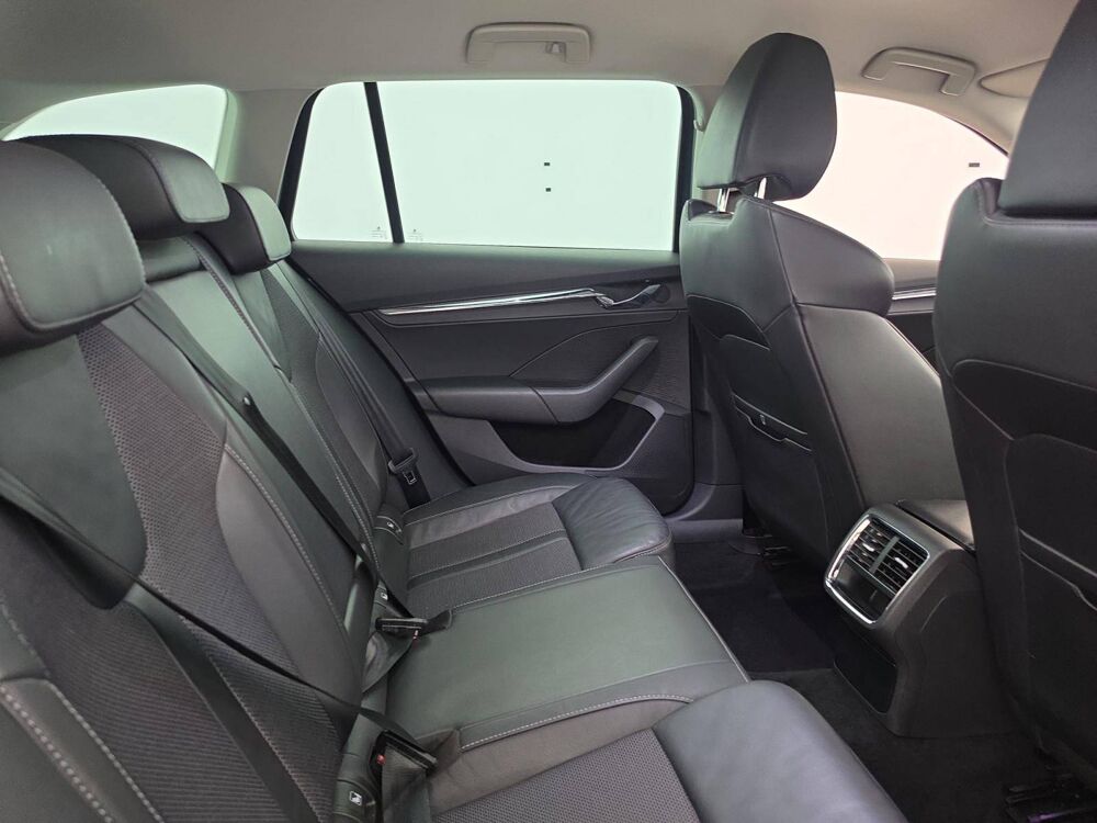 Octavia Combi 2.0 TDI 150 ch DSG7 2020 occasion 61100 Flers