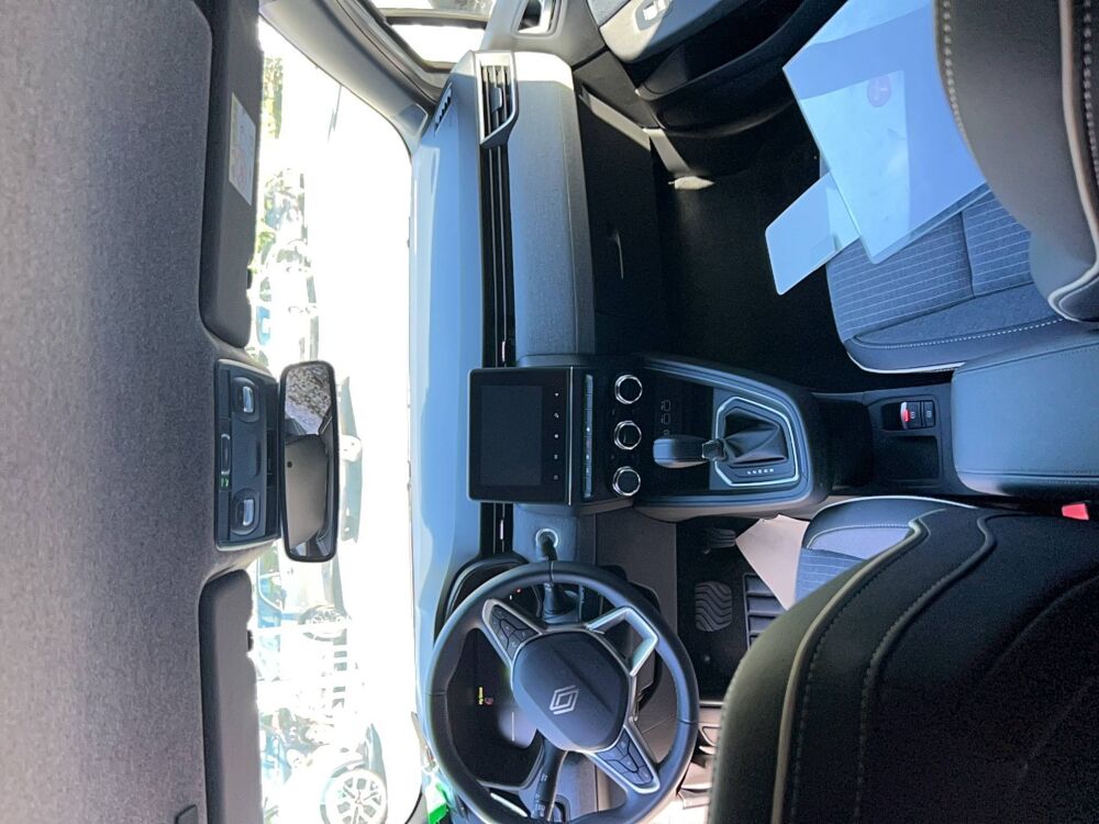 Clio E-Tech full hybrid 145 ch GSR2 2024 occasion 29150 Ch&acirc;teaulin