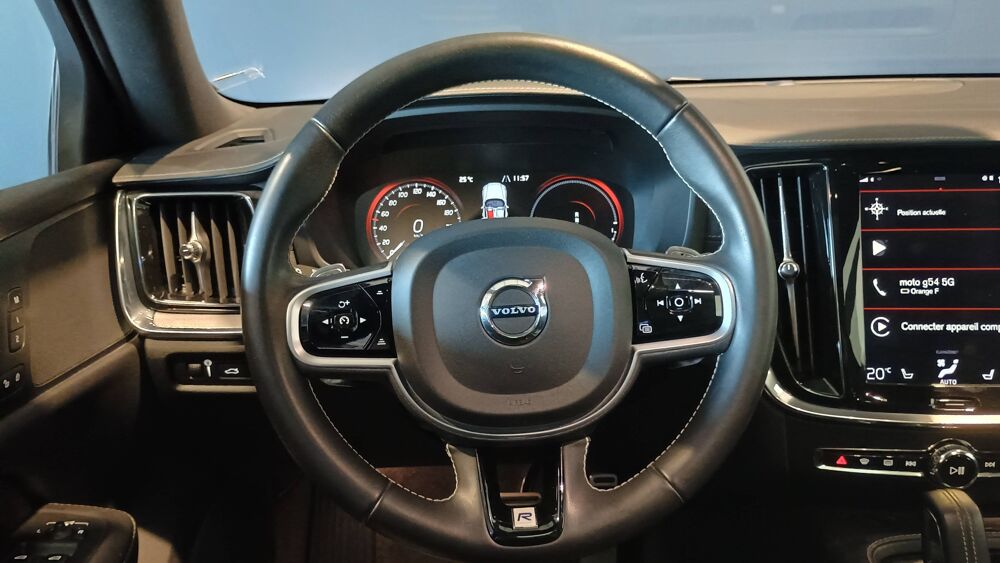 V60 T8 Twin Engine 303 ch + 87 ch Geartronic 8 2020 occasion 35760 Saint-Gr&eacute;goire