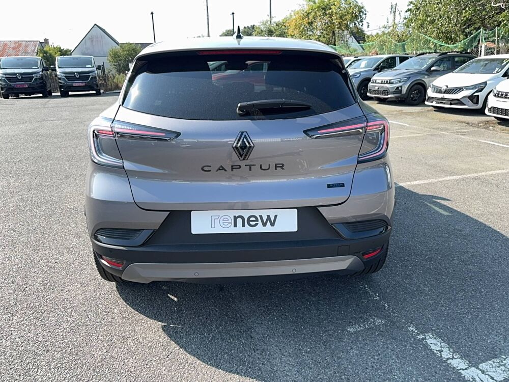 Captur E-Tech full hybrid 160 ch 2026 occasion 29900 Concarneau