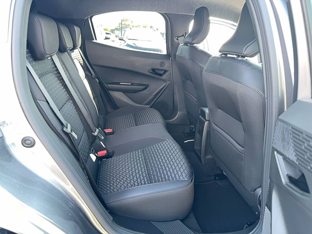 Clio TCe 115 ch 2026 occasion 29900 Concarneau