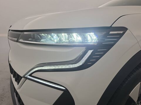 M&eacute;gane Megane E-Tech EV40 130ch standard charge 2022 occasion 56800 Plo&euml;rmel