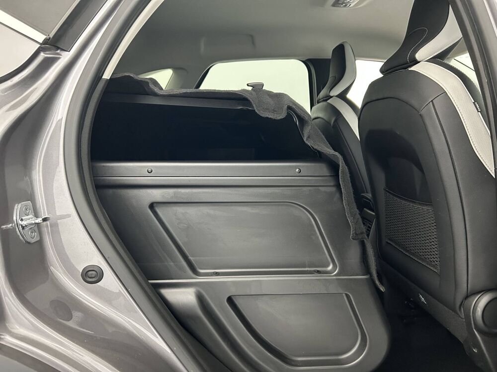 Captur E-Tech hybride rechargeable 160 2023 occasion 56850 Caudan