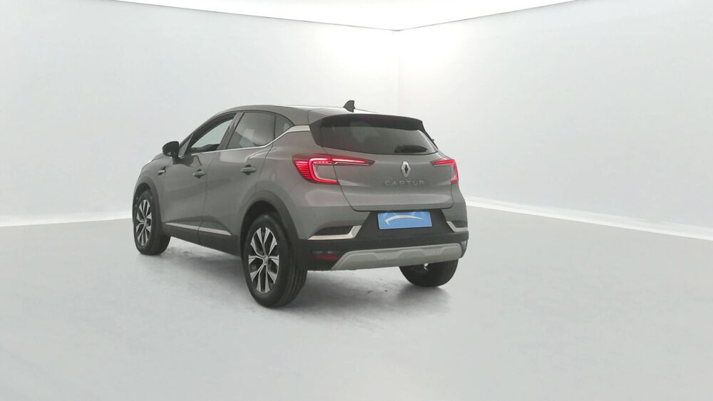 Captur mild hybrid 140 2022 occasion 56850 Caudan