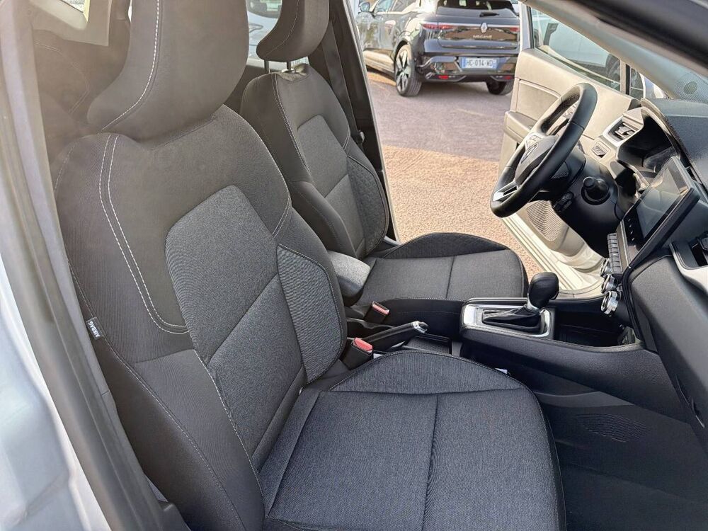 Captur E-Tech hybride 145 2023 occasion 14200 H&eacute;rouville-Saint-Clair