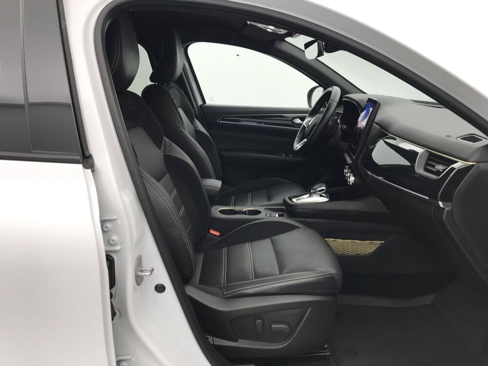 Arkana E-Tech hybride 145 - 22 2023 occasion 25000 Besan&ccedil;on