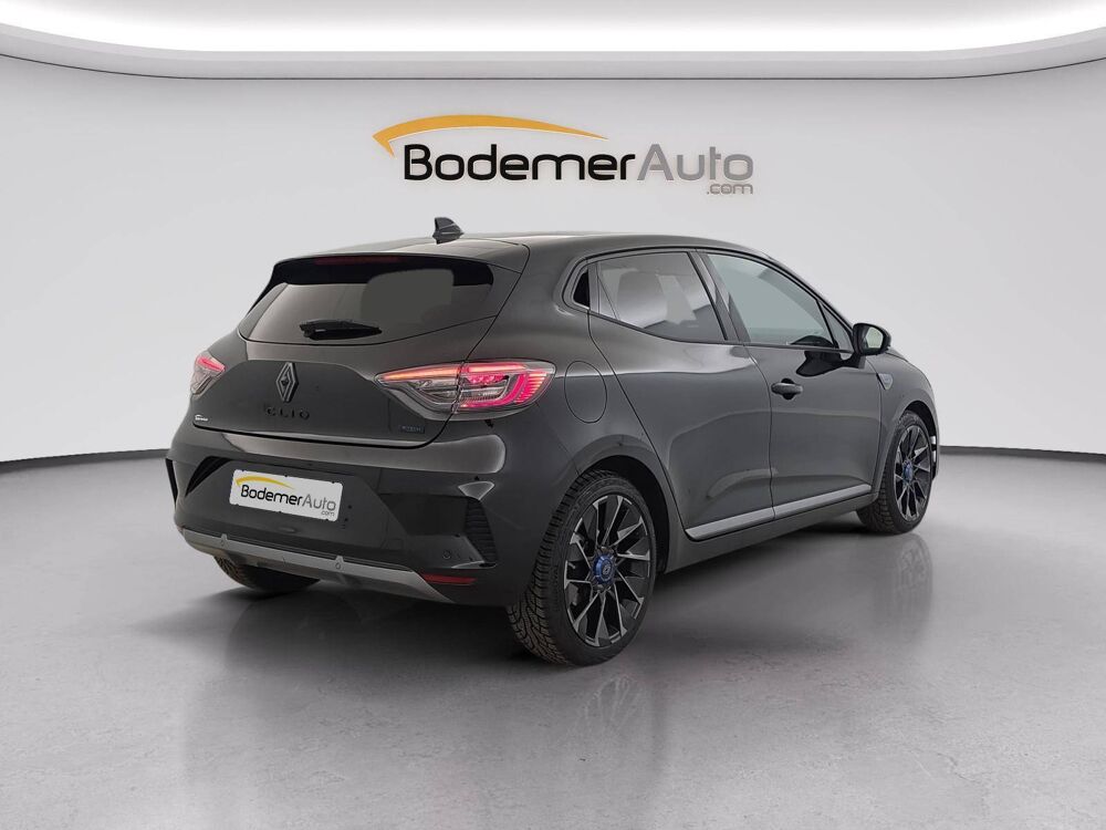 Clio E-Tech full hybrid 145 ch GSR2 2025 occasion 56400 Auray