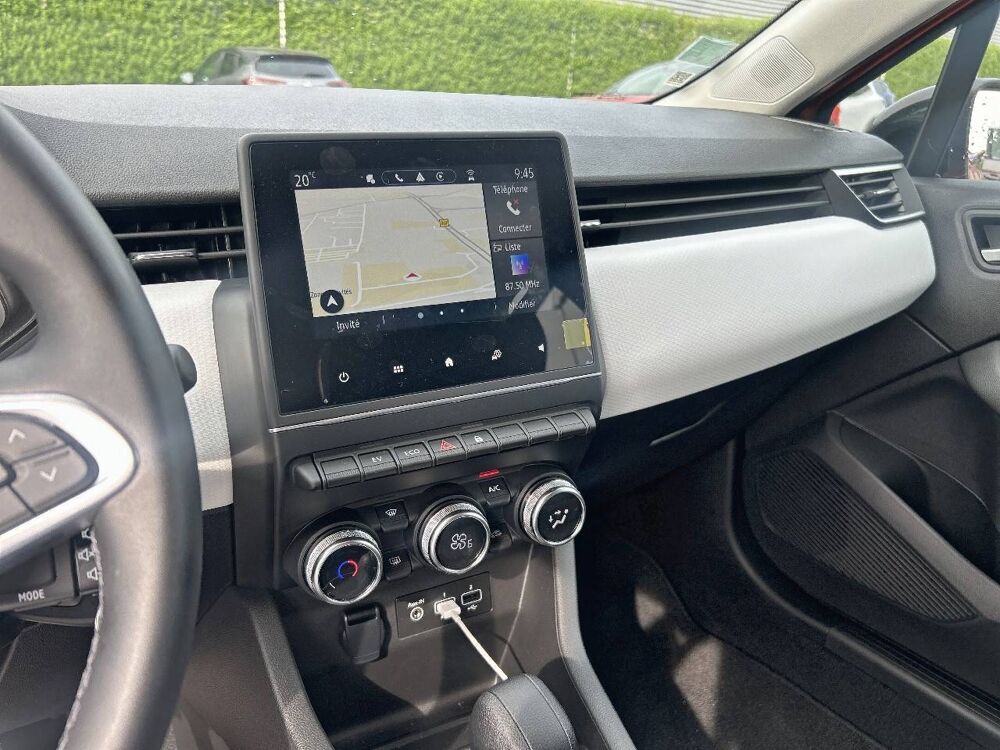 Clio E-Tech hybride 145 2023 occasion 14200 H&eacute;rouville-Saint-Clair