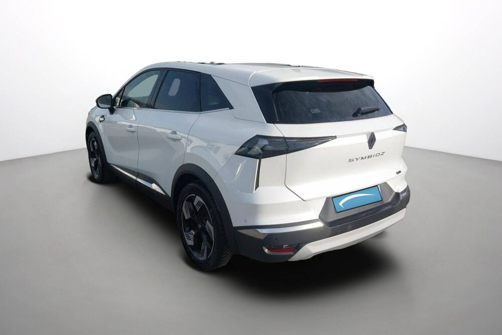 Symbioz E-Tech full hybrid 145 2025 occasion 22600 Loud&eacute;ac