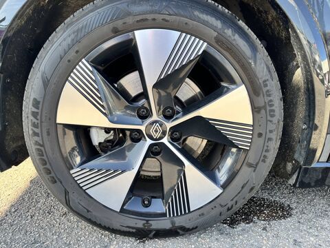 M&eacute;gane Megane E-Tech EV40 130ch standard charge 2023 occasion 56800 Plo&euml;rmel