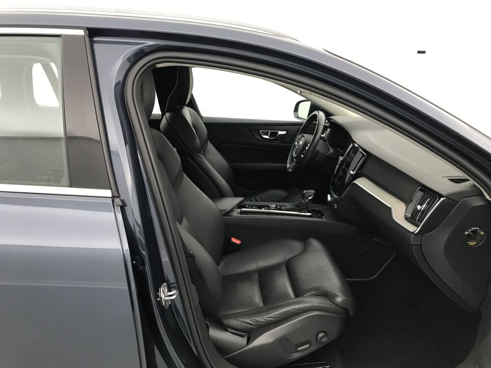 V60 D3 AdBlue 150 ch Geartronic 8 2021 occasion 25000 Besan&ccedil;on