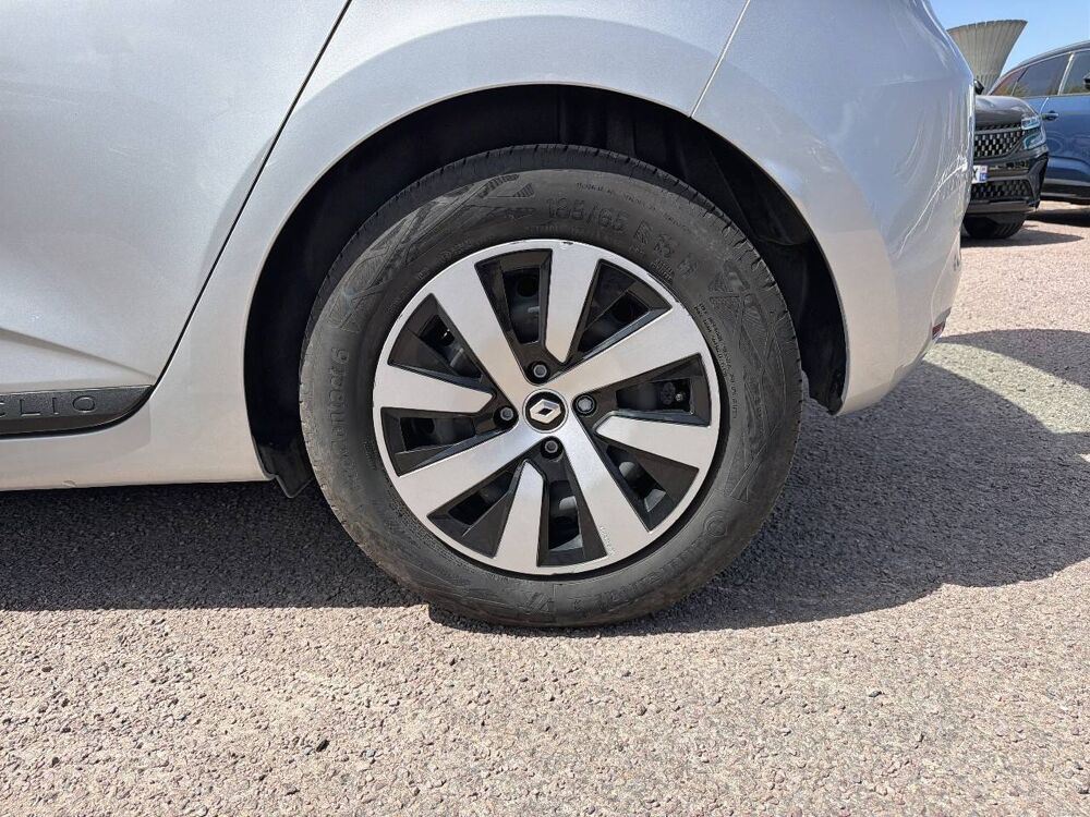 Clio E-Tech full hybrid 145 2023 occasion 14200 H&eacute;rouville-Saint-Clair