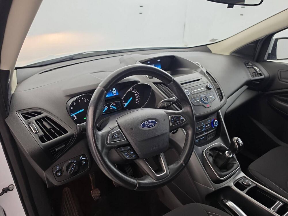 Kuga 1.5 EcoBoost 120 S&S 4x2 2017 occasion 29600 Morlaix