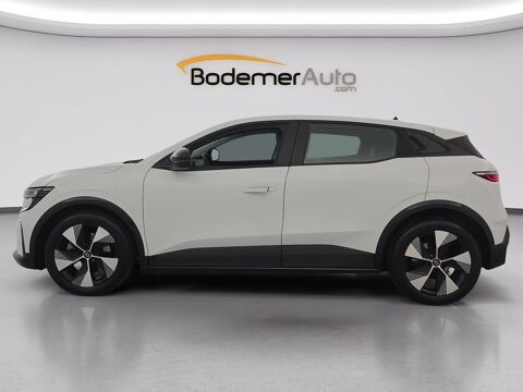 M&eacute;gane Megane E-Tech EV40 130ch standard charge 2022 occasion 56800 Plo&euml;rmel
