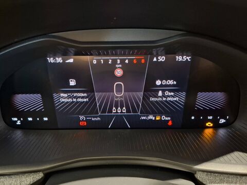 Kamiq 1.0 TSI Evo 2 95 ch BVM5 2026 occasion 25000 Besan&ccedil;on