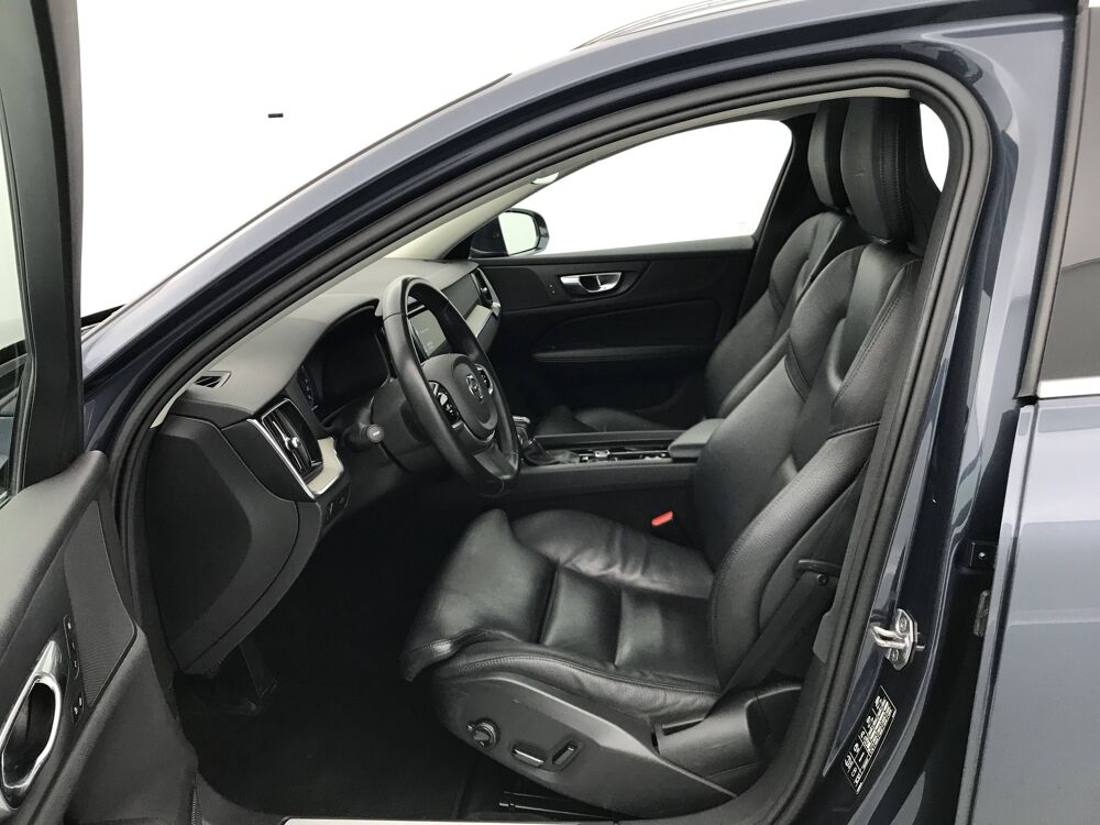 V60 D3 AdBlue 150 ch Geartronic 8 2021 occasion 25000 Besan&ccedil;on