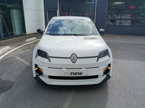 R5 Renault 5 E-Tech Electrique 150 ch autonomie confort 2026 occasion 29150 Ch&acirc;teaulin
