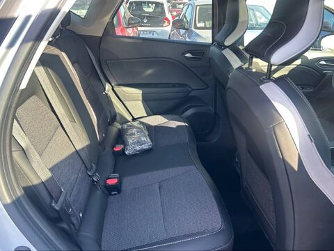 Captur mild hybrid 160 EDC 2024 occasion 14200 H&eacute;rouville-Saint-Clair