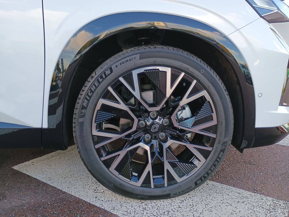 Austral full hybrid E-Tech 200 ch 2026 occasion 50000 Saint-L&ocirc;