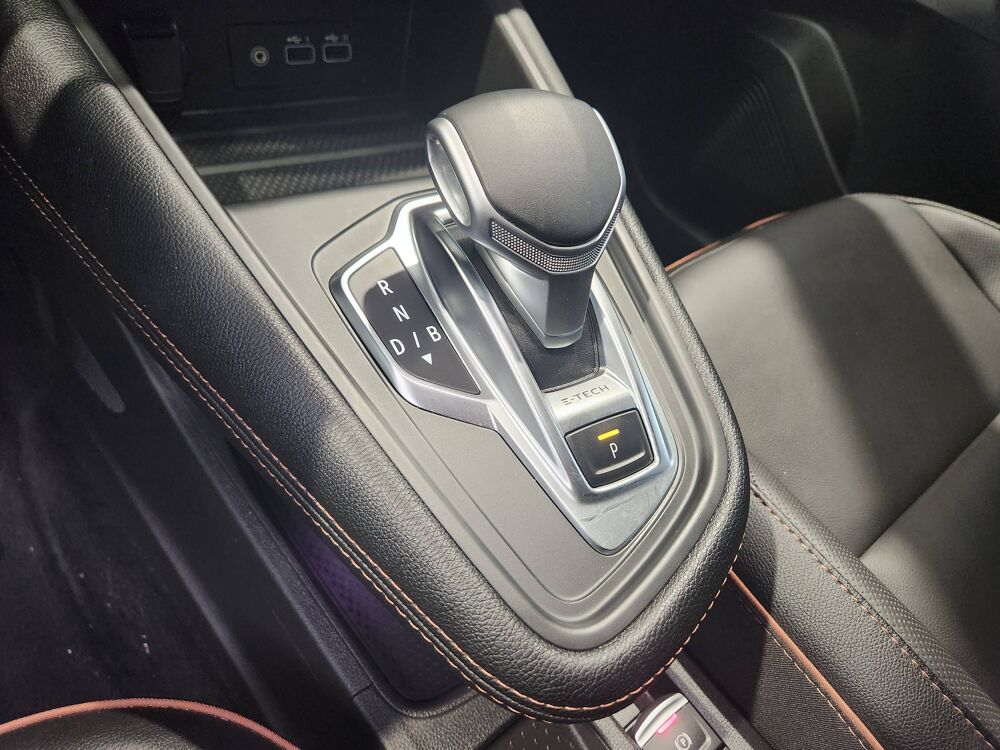 Captur E-Tech full hybrid 145 2023 occasion 29600 Morlaix