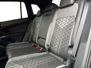 Tiguan 2.0 TDI 150ch DSG7 2023 occasion 13300 Salon-de-Provence