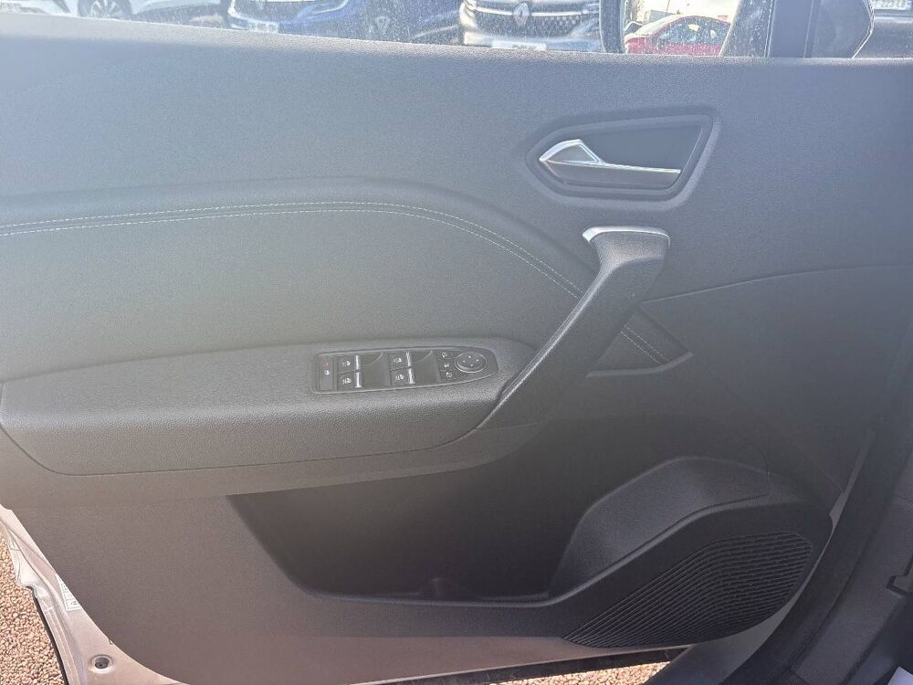 Captur E-Tech hybride rechargeable 160 2023 occasion 14200 H&eacute;rouville-Saint-Clair