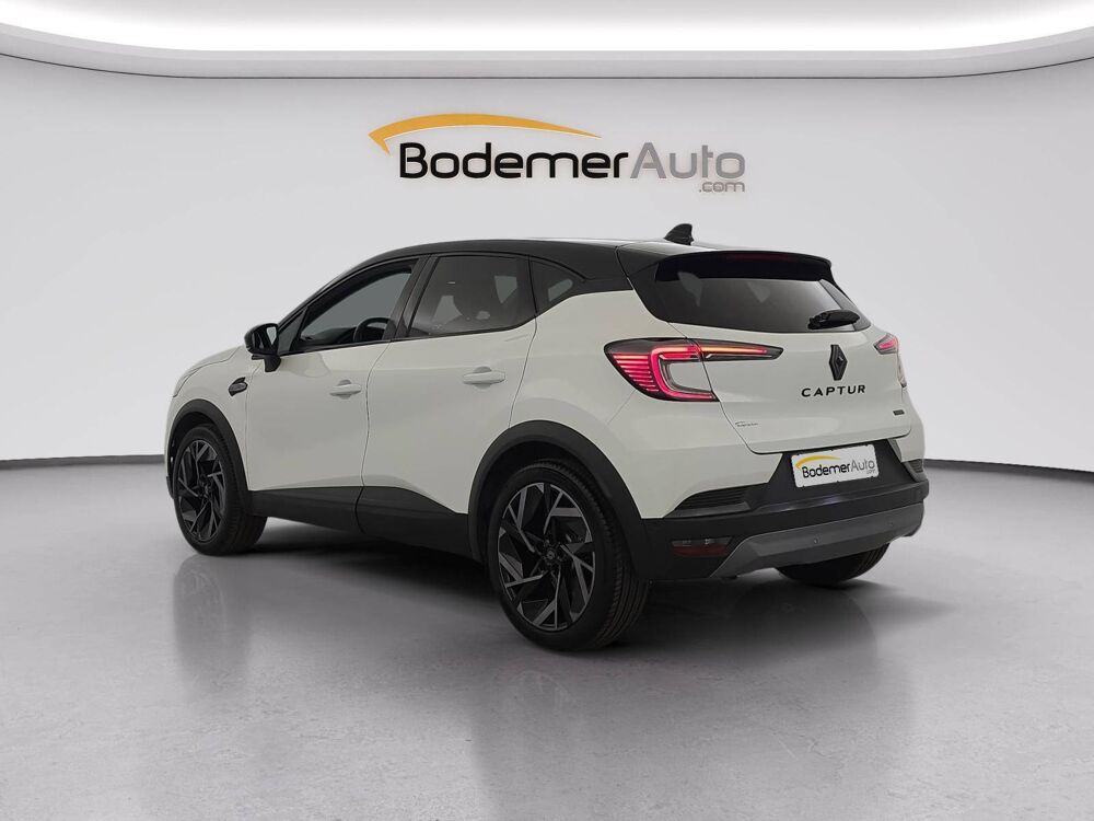 Captur E-Tech full hybrid 145 ch 2025 occasion 50000 Saint-L&ocirc;