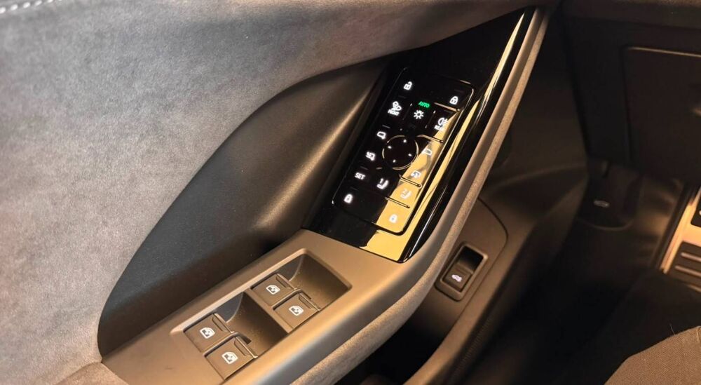 Q6 e-tron Sportback 306 ch 100 kWh performance 2026 occasion 25000 Besan&ccedil;on