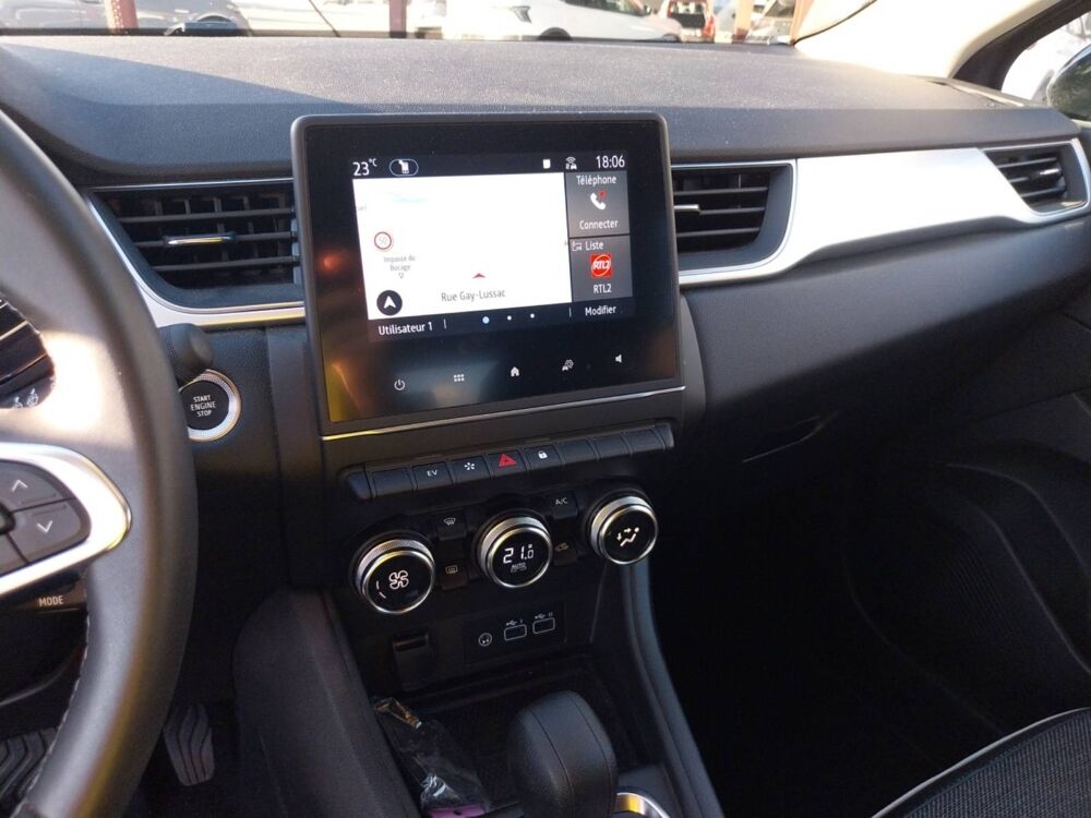 Captur E-Tech full hybrid 145 2023 occasion 29000 Quimper