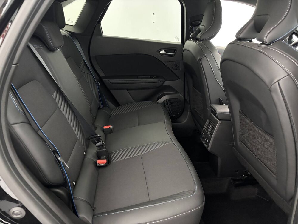 Symbioz E-Tech full hybrid 145 2025 occasion 22200 Guingamp