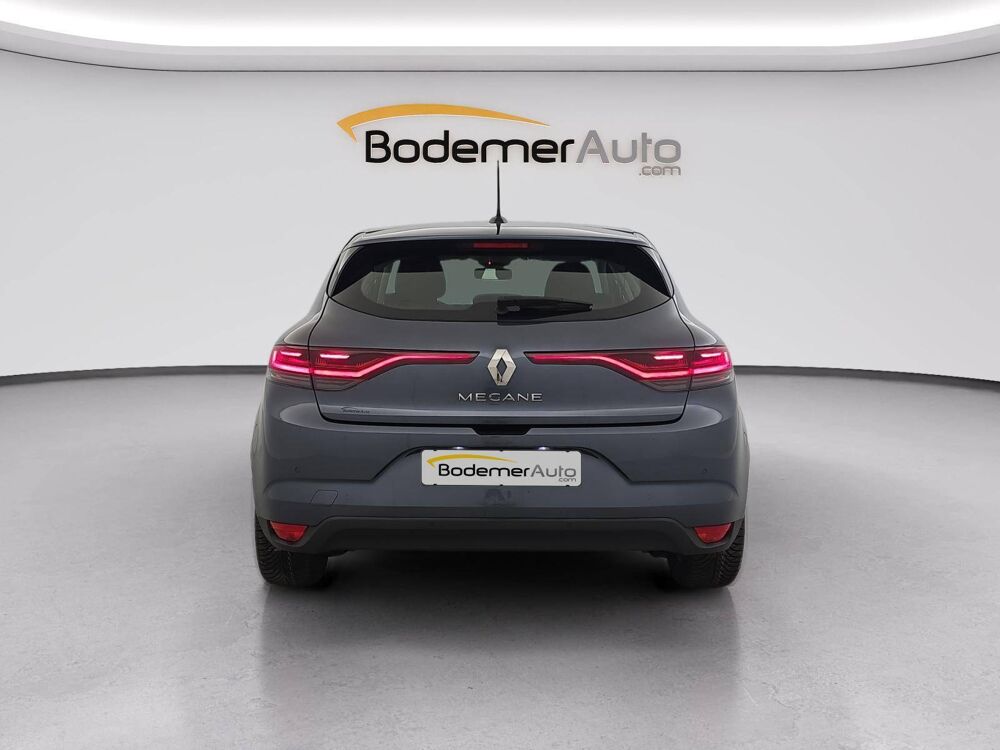 M&eacute;gane Megane IV Berline Blue dCi 115 EDC 2023 occasion 56850 Caudan
