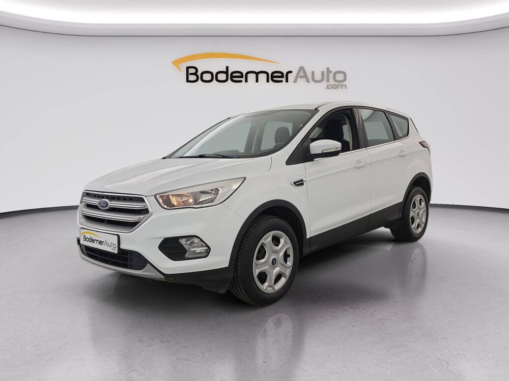 Kuga 1.5 EcoBoost 120 S&S 4x2 2017 occasion 29600 Morlaix