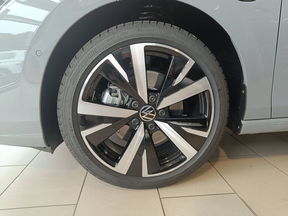 Golf 1.5 eHybrid 204 DSG6 2025 occasion 25000 Besan&ccedil;on